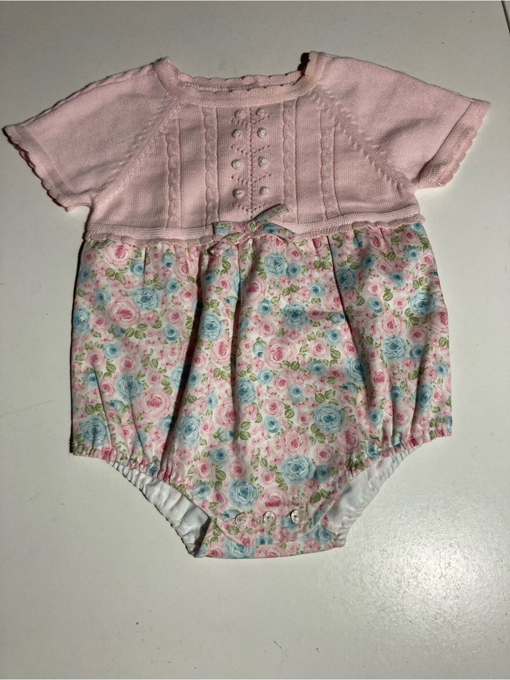 Sarah Louise Bubble Romper Knit Top Woven Bottom Floral Size 6 Mos. Like New!